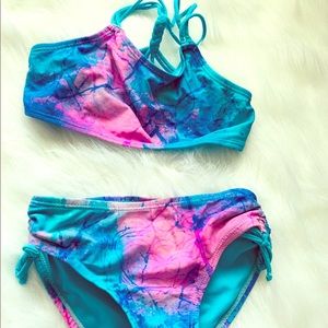Girls size 6 two piece swim suit